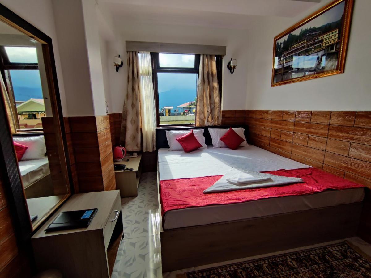 Matina Regency Hotel Gangtok Exterior photo